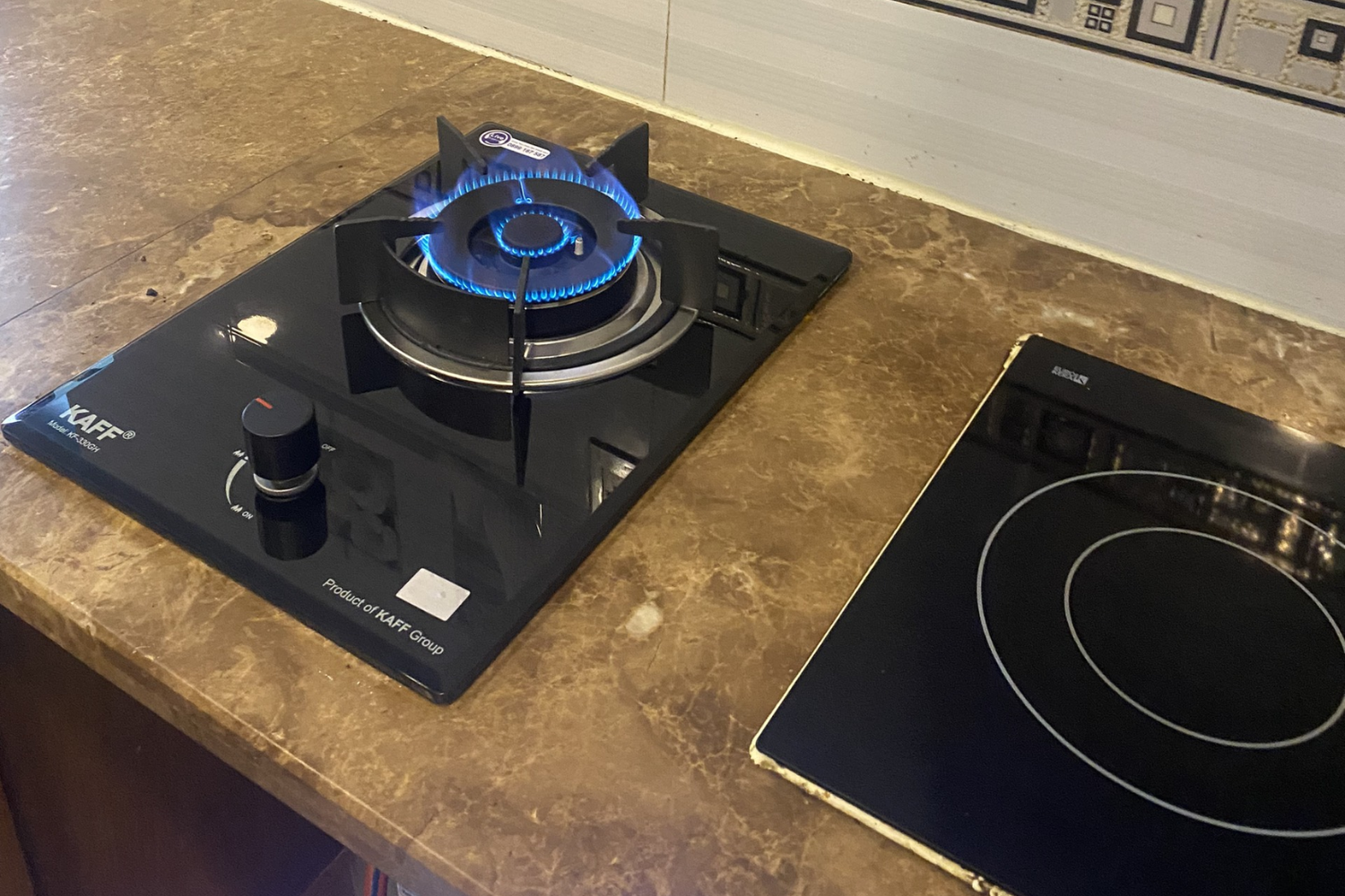 Kaff KF-330GH sử dụng hệ thống đánh lửa IC