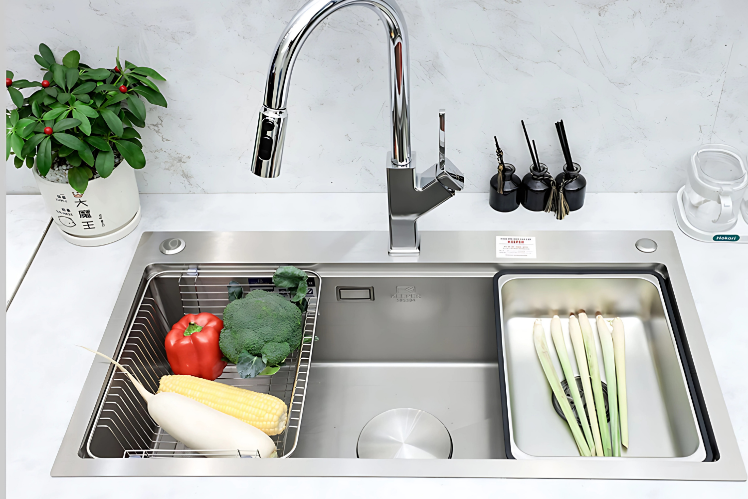 Chậu rửa bát lắp nổi tương thích với đa dạng thiết kế của bếp