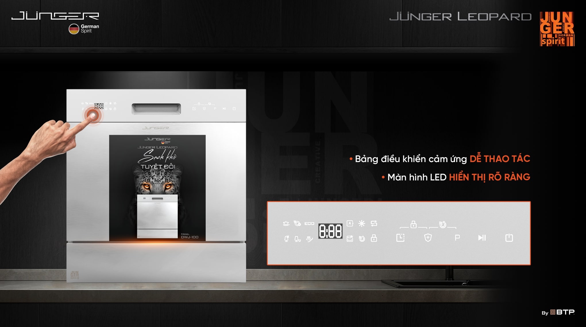 Máy rửa bát DWJ-100 được thiết kế với bảng điều khiển cảm ứng hiện đại với màn hình led hiển thị