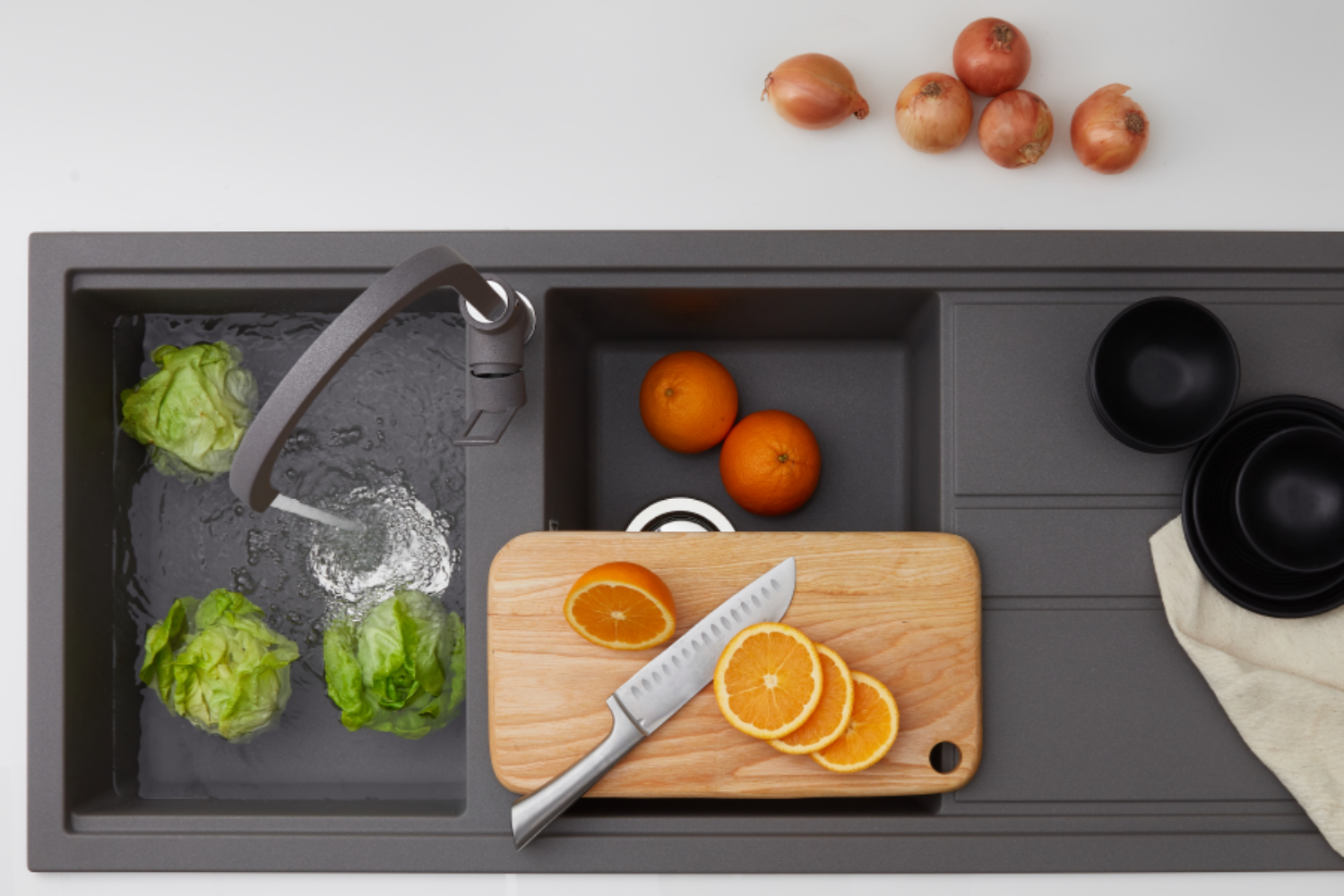 Chậu Malloca K-50073 được thiết kế với kích thước lý tưởng phù hợp nhiều không gian