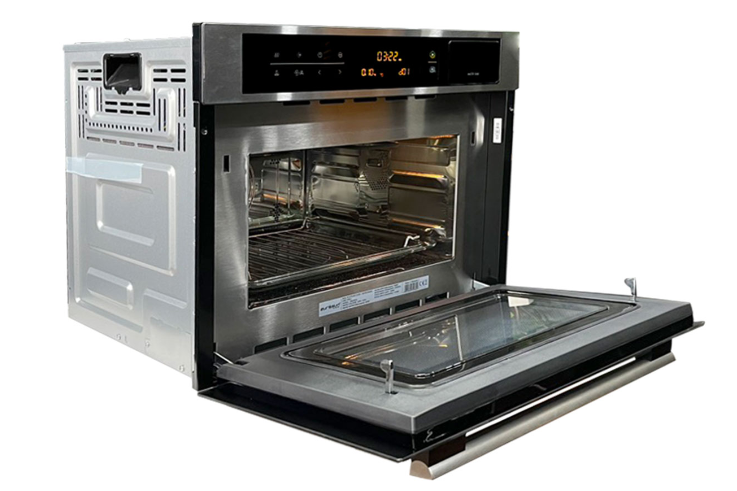 Bo mạch điện tử của Eurosun được xử lý chống ẩm, hạn chế rủi ro