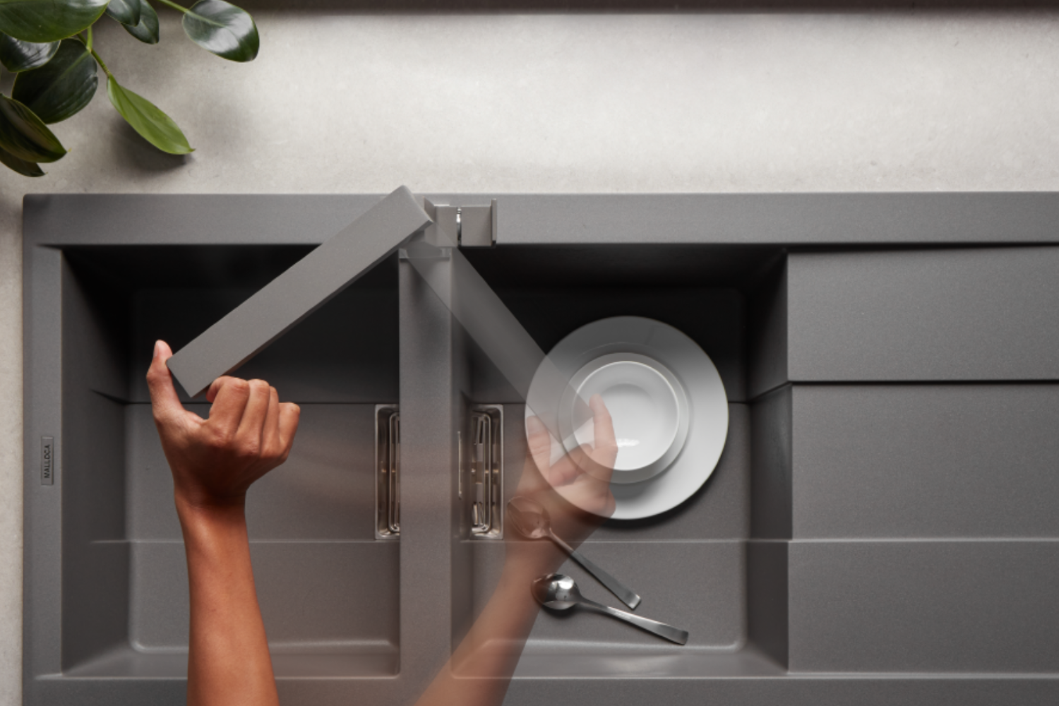 Chậu rửa Malloca SMART K-500 giúp vệ sinh nhanh chống, tiết kiệm thời gian