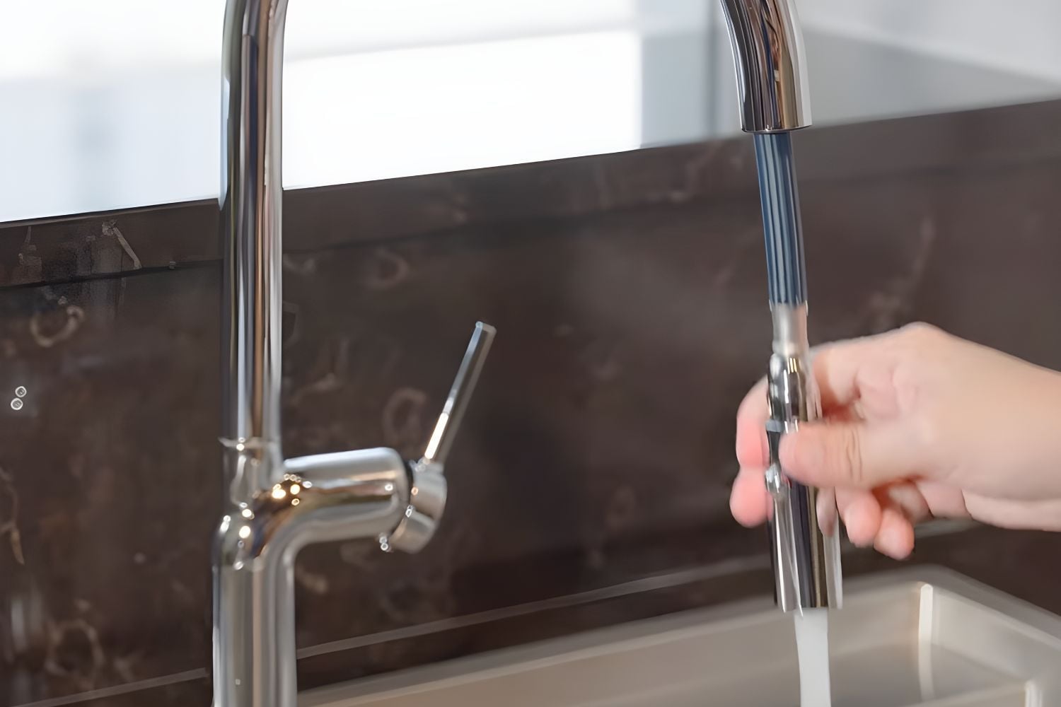 Thiết kế dây rút tiện lời, linh hoạt sử dụng