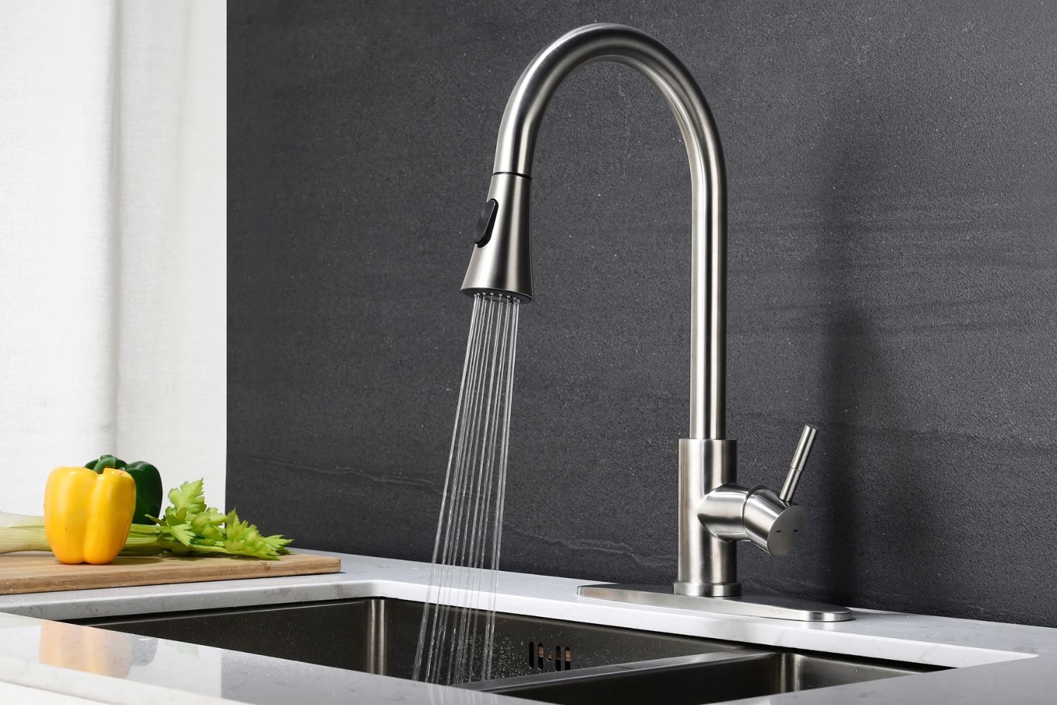 Vòi rửa bát nóng lạnh gắn bàn đá hoặc gắn chậu rửa bát