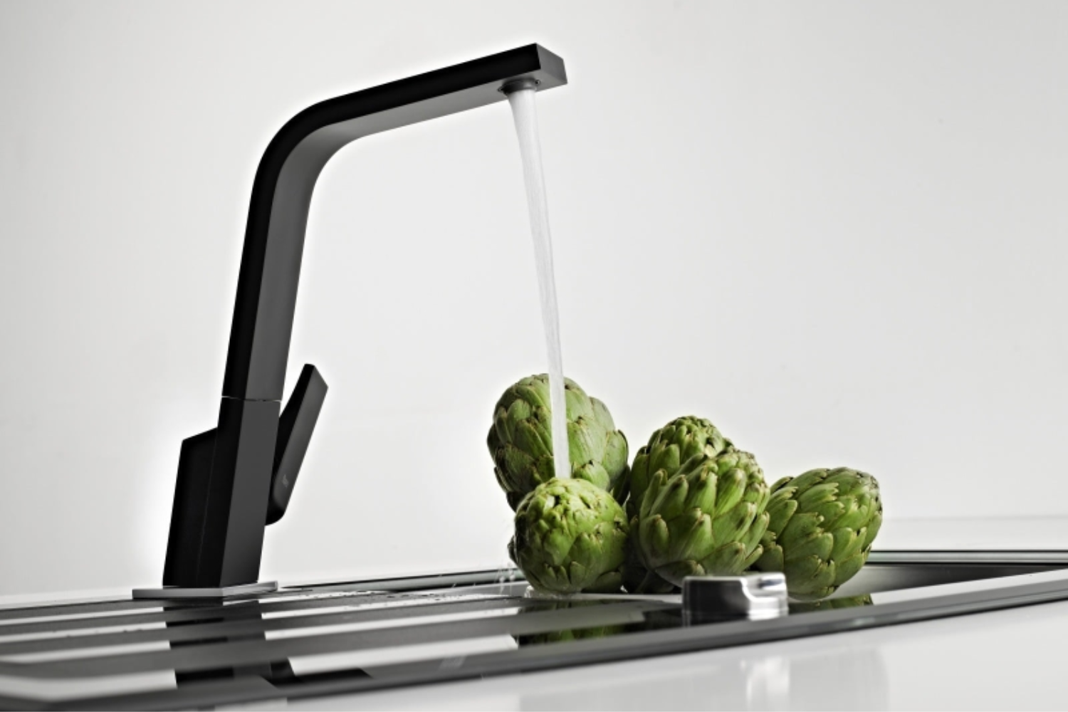 Vòi rửa chén Teka đa dạng mẫu mã, độ bền cao, vận hành ổn định