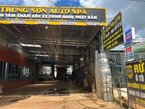 TRUNG SƠN AUTO SPA TRUNG TÂM CHĂM SÓC XE