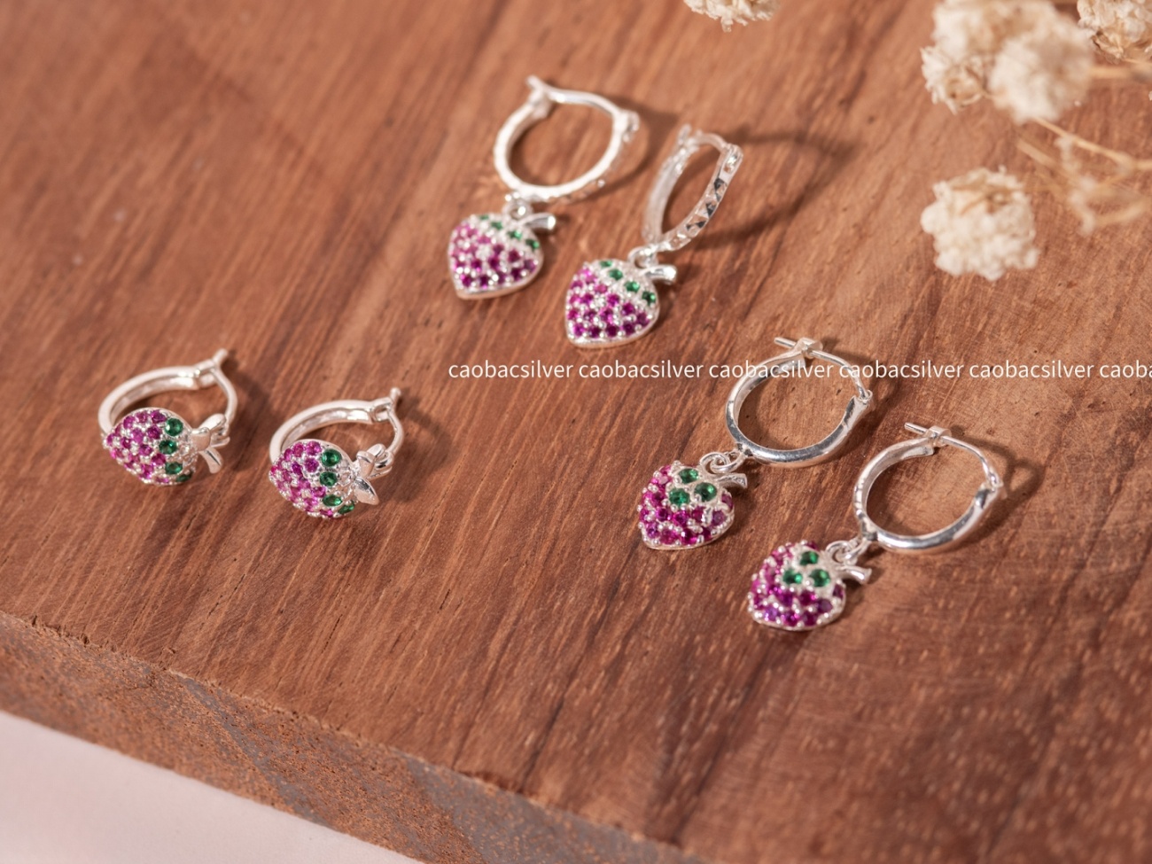 Khuyên Tai Bạc Trẻ Em - Thiết Kế Nhẹ, An Toàn Cho Làn Da Nhạy Cảm