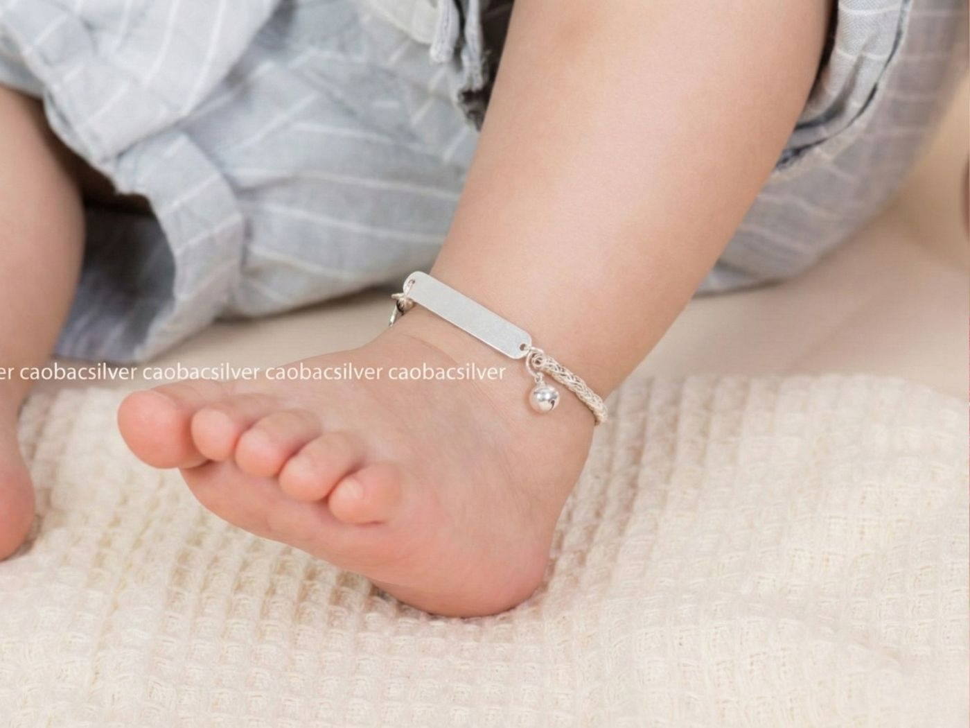 Lắc Chân Bạc Cho Bé - Vẻ Đẹp Nhỏ Xinh Gắn Liền Từng Bước Chân