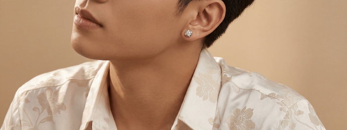 Khuyên tai Nam bạc Việt Nam xi vàng trắng đính kim cương MOISSANITE
