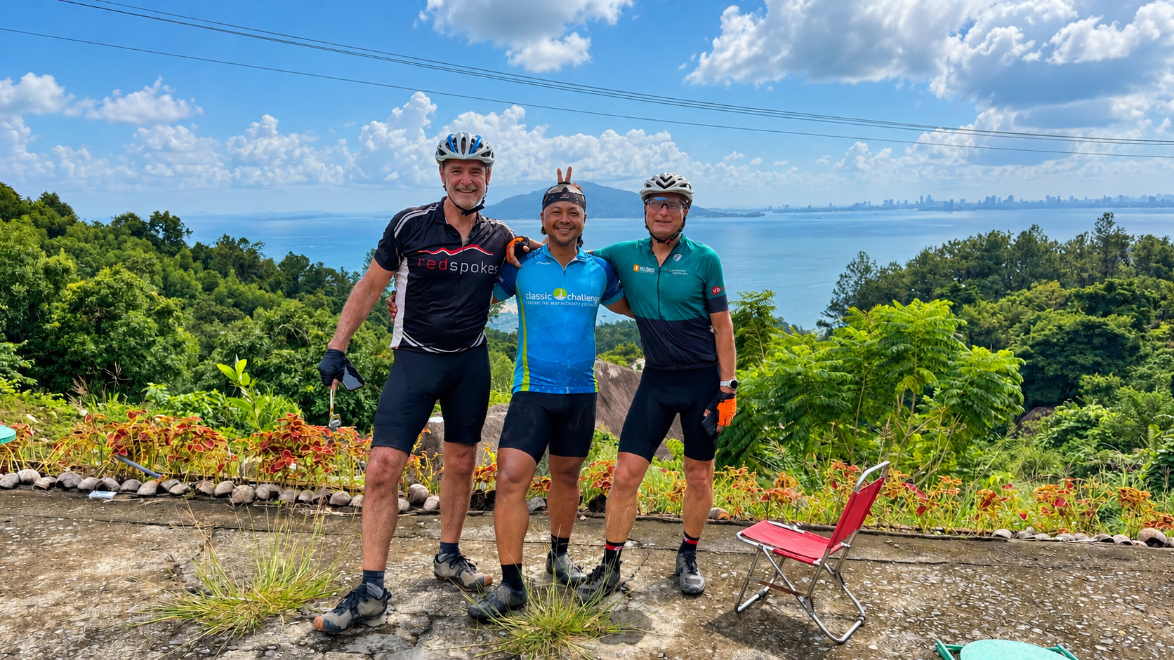 CENTRAL VIETNAM COAST & HERITAGE CYCLING TOUR