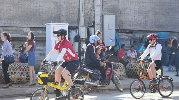 LAOS CYCLING JOURNEY THROUGH VILLAGES AND LOCAL LIFE
