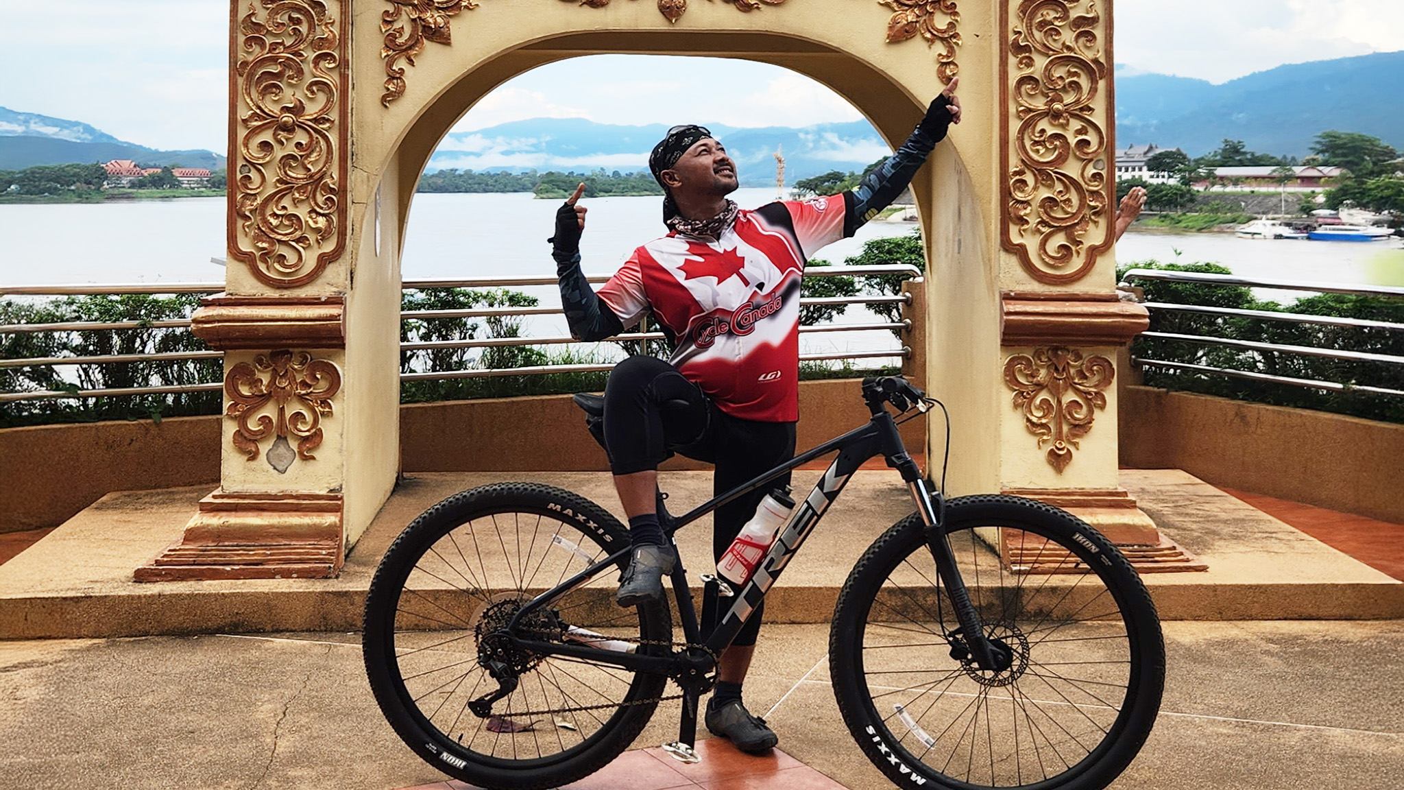 WHERE ROADS BECOME BONDS A SOULFUL CYCLING JOURNEY TO VIETNAM