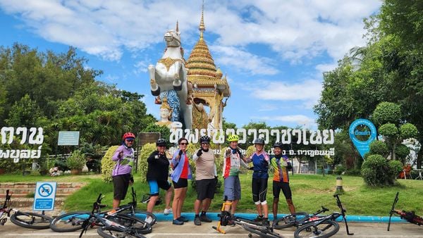 FROM STRANGERS TO SOULMATES ON TWO WHEELS: BANGKOK TO HANOI CYCLING JOURNEY