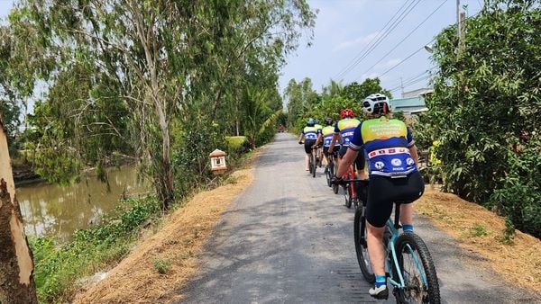 FINDING CONNECTION THROUGH EVERY MILE OF THE JOURNEY