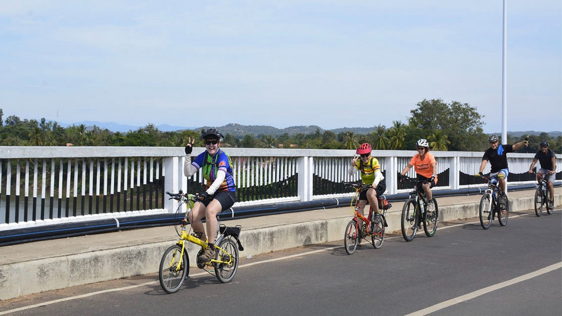 LAOS CYCLING ADVENTURE ALONG THE MEKONG RIVER