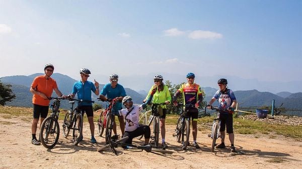 BICYCLE TOUR IN SOUTH EAST ASIA THROUGH LAOS