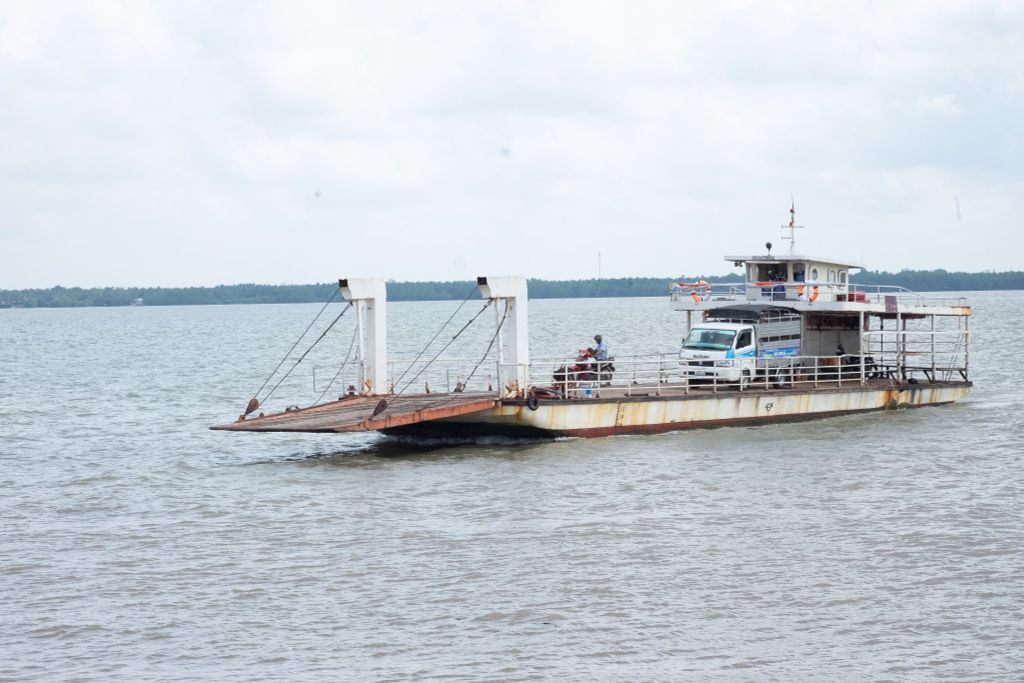 BEYOND THE PEDALS: A SLOW CYCLING JOURNEY THROUGH RIVERS, FIELDS, AND HUMAN STORIES