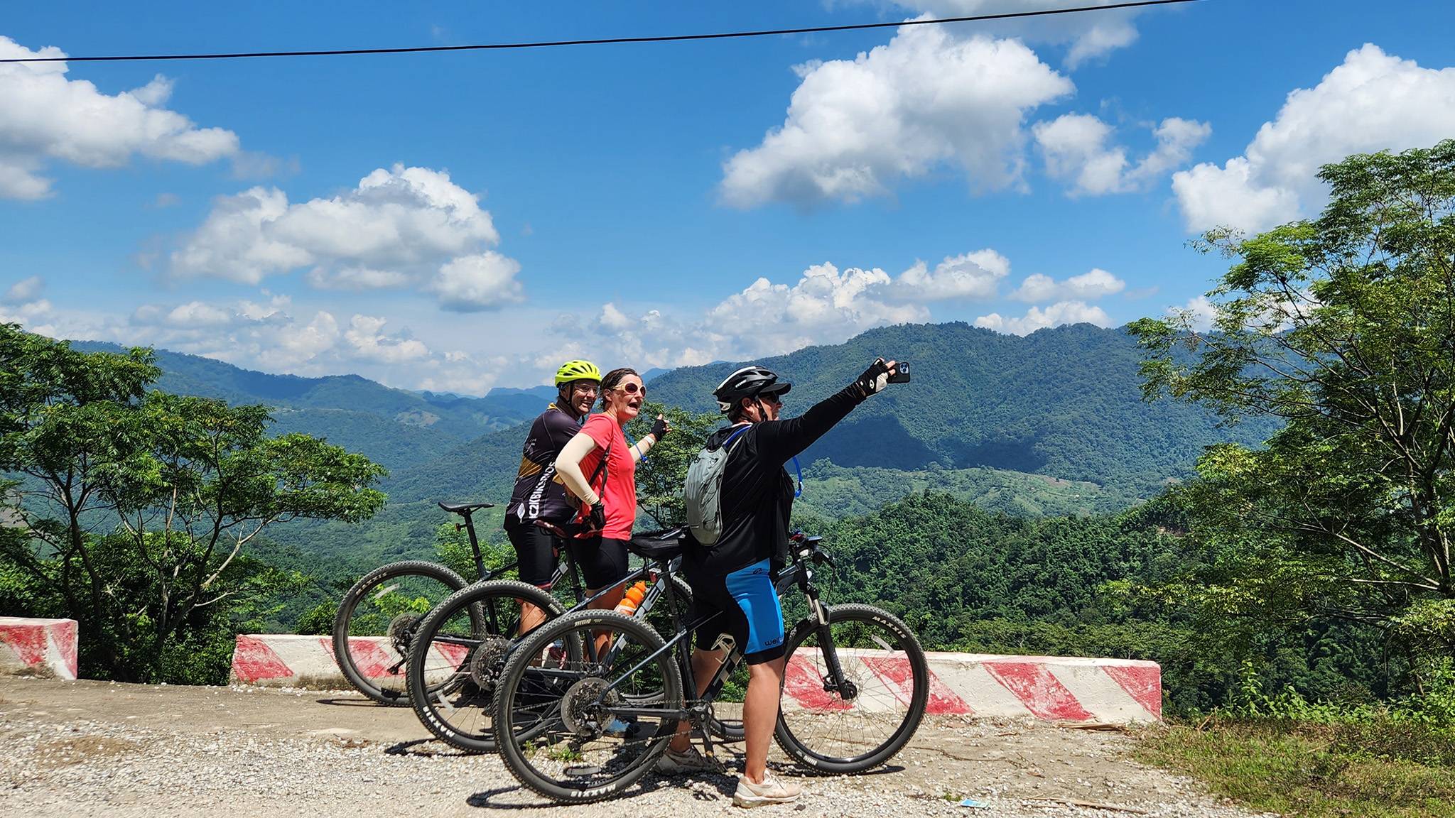 CYCLING SLOWLY THROUGH VIETNAM’S MOUNTAINS TOGETHER