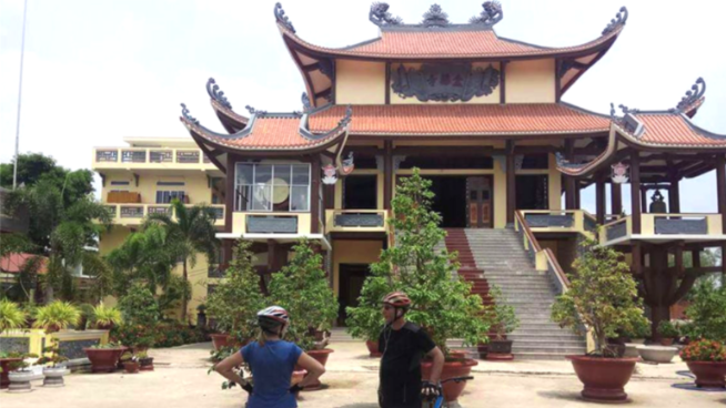 VIETNAM CYCLING IN MEKONG DELTA: CYCLING THROUGH THE LAND OF NINE DRAGONS