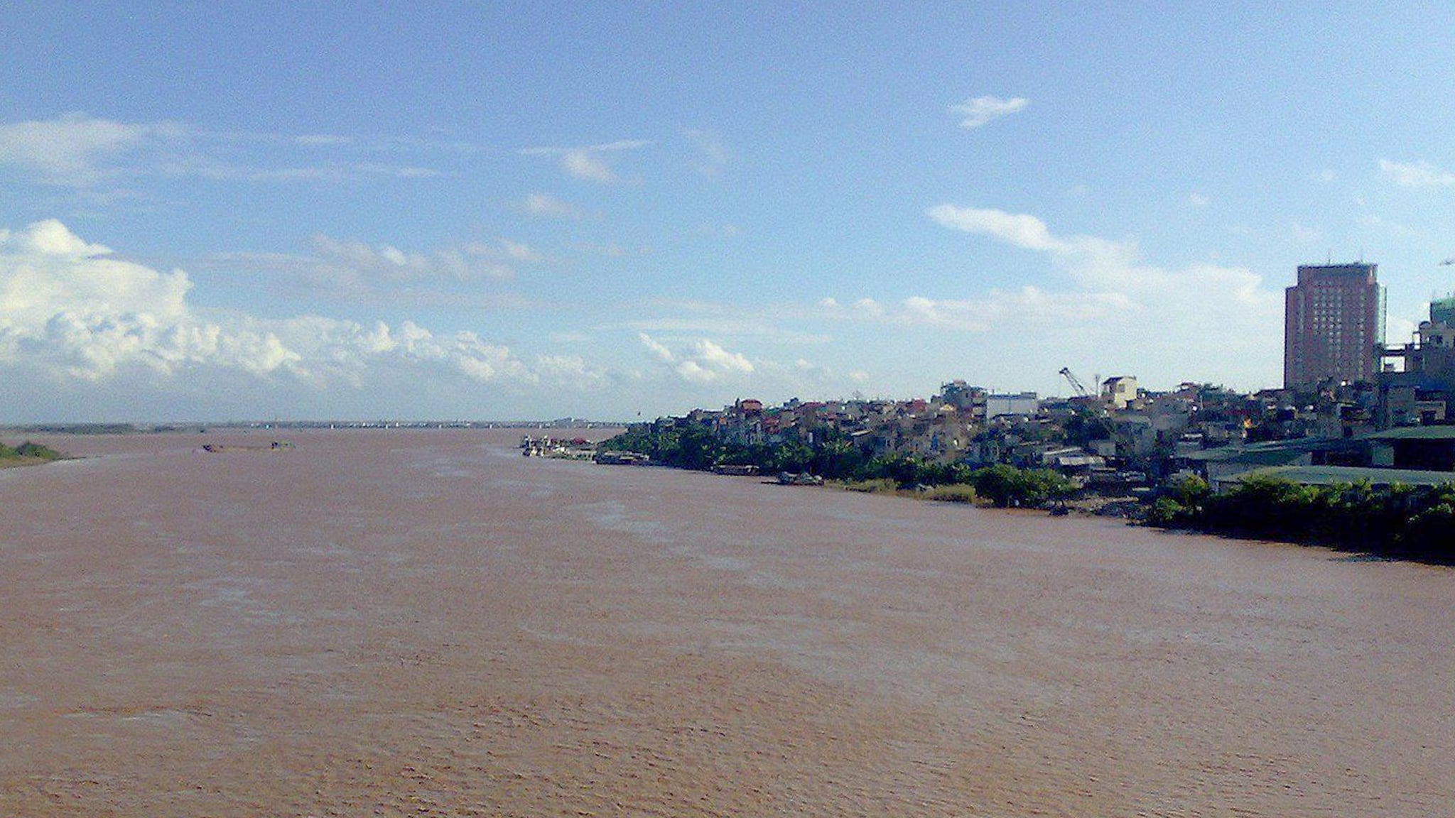BREAKFAST TRADITIONS IN HANOI’S OLD QUARTER