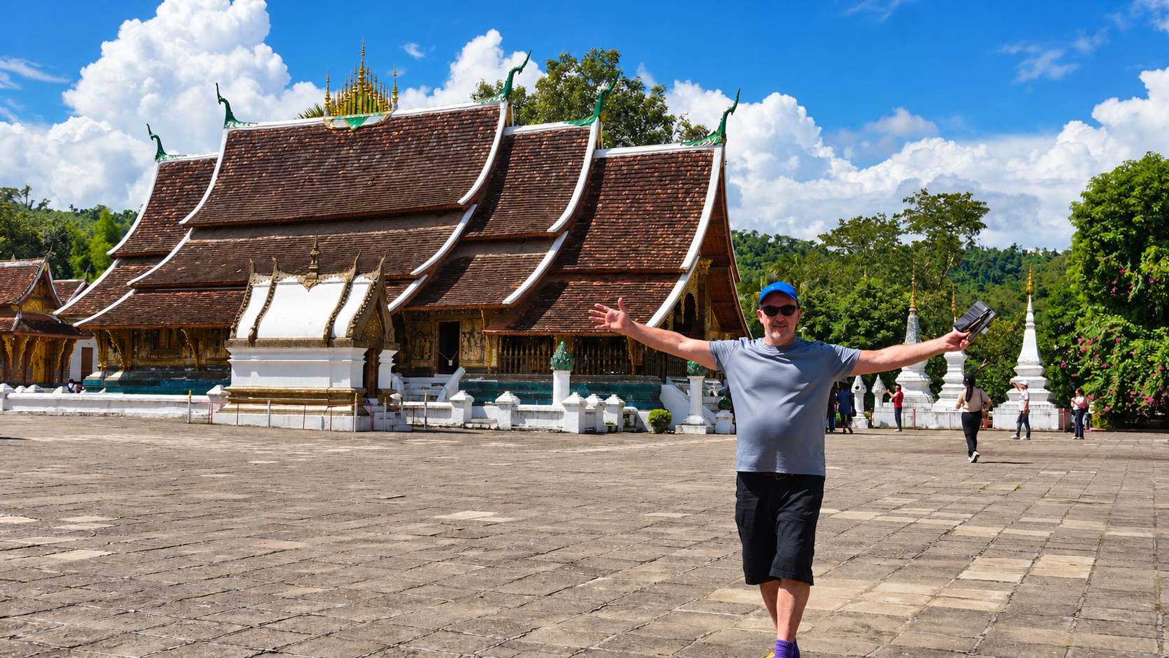 LUANG PRABANG TO VIENTIANE: A LAOS CYCLING JOURNEY