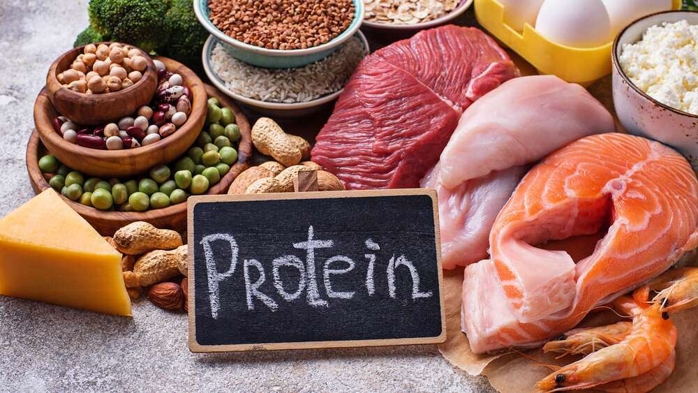 Cơ thể cần nạp bao nhiêu protein mỗi ngày để tối ưu tăng cơ?