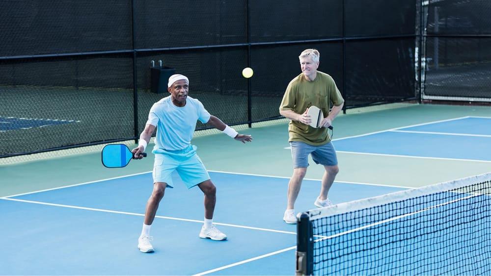 Pickleball là gì? Tổng quan về bộ môn pickleball
