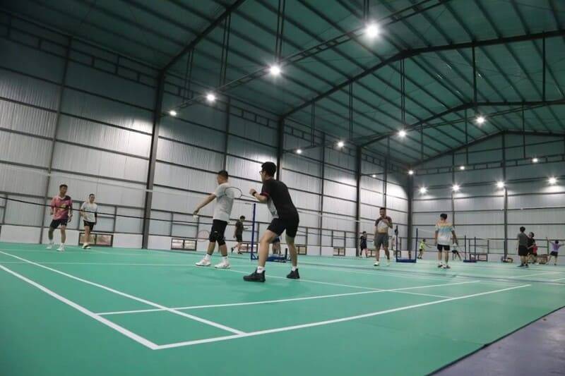 Sân cầu lông Quận Tân Bình giá tốt, hiện đại