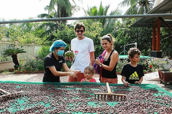 Về miền Tây tự tay làm chocolate