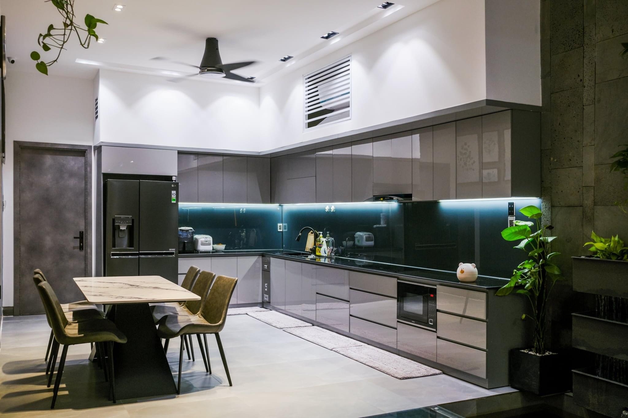 Ưu nhược điểm chậu rửa bát inox đúc liền khối và chậu rửa bát inox handmade