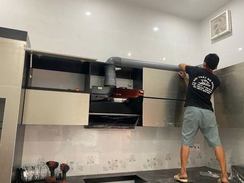 Cách Lắp Đặt Máy Hút Mùi Bếp Chuẩn – Ống Thoát, Kích Thước Và Lưu Ý Quan Trọng
