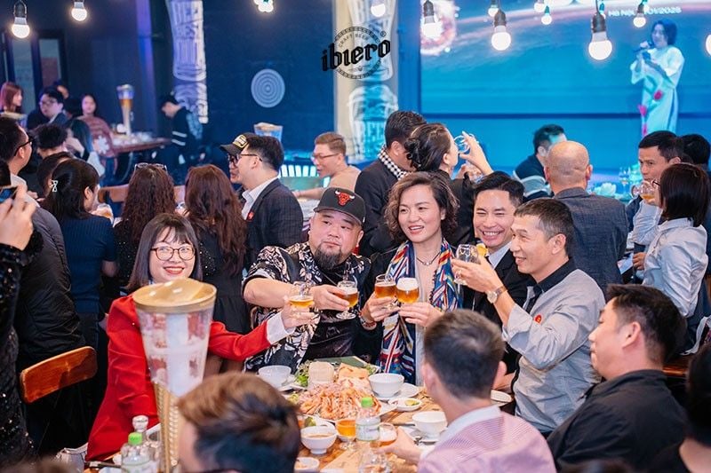 Không gian chuyên dành cho những bữa tiệc tại iBiero 458 Minh Khai, Time City, Hà Nội