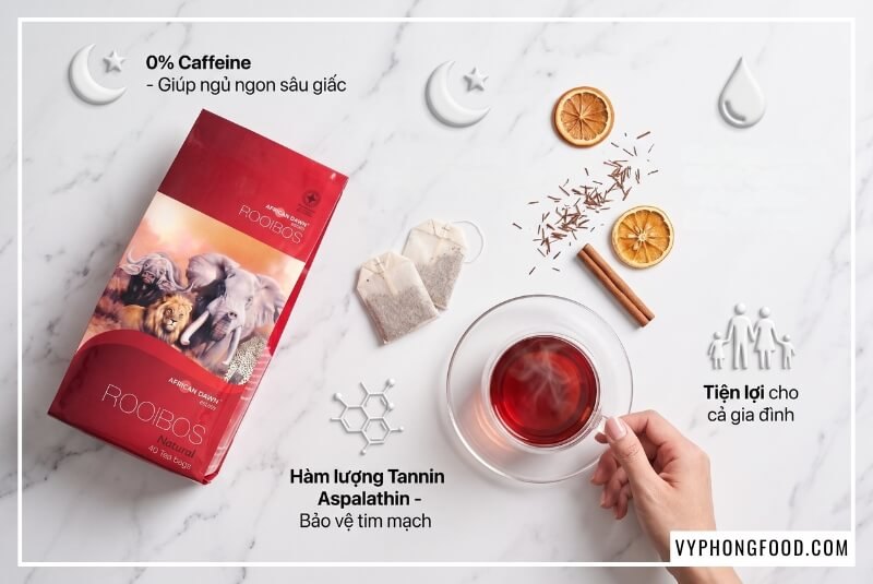 Hộp trà rooibos túi lọc Nam Phi trên nền đá trắng cùng bốn biểu trưng dinh dưỡng và tách trà đỏ.