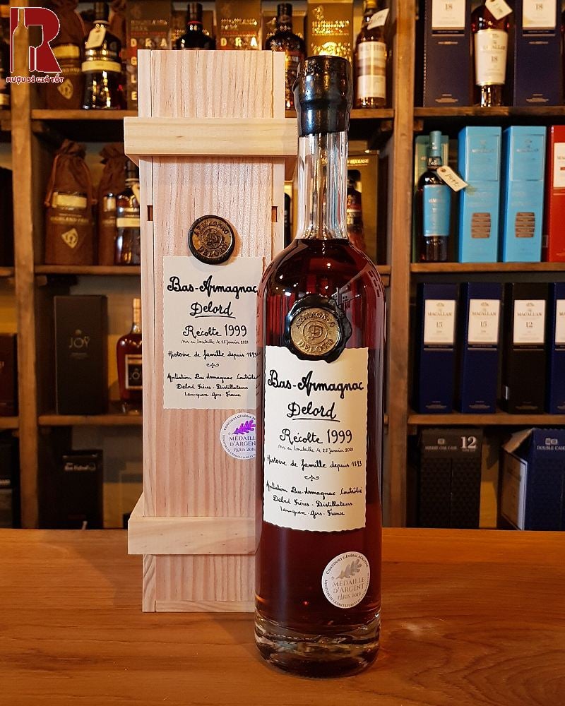 Rượu Armagnac sẽ đem đến vị rượu đậm vừa, cùng hương thơm nồng từ các loại trái cây khô