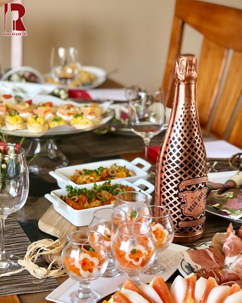 Cảm Nhận Hương Vị Beau Joie Brut Fantome