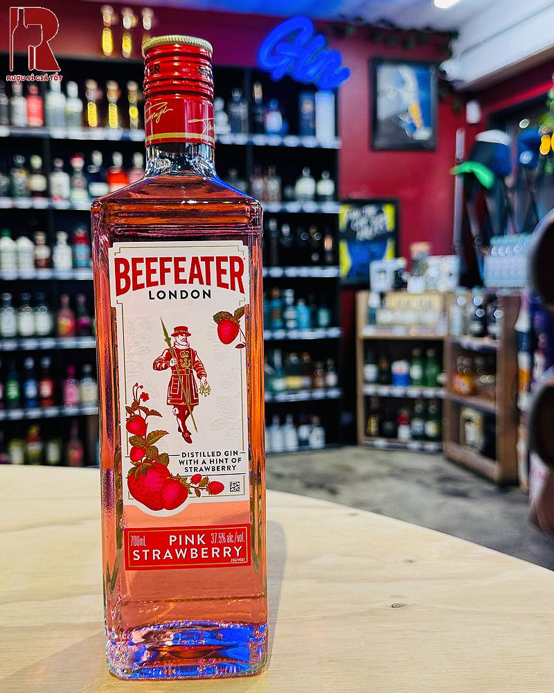 Quy trình sản xuất các chai Beefeater tỉ mỉ và nghiêm ngặt