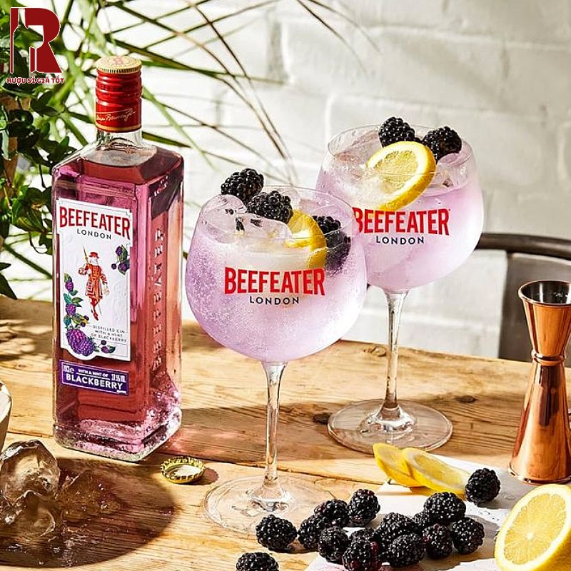 Beefeater với sản phẩm Dry London là sản phẩm chủ lực của hãng