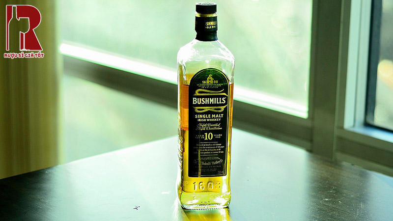 Rượu Whisky Bushmills 10 Năm nhập khẩu