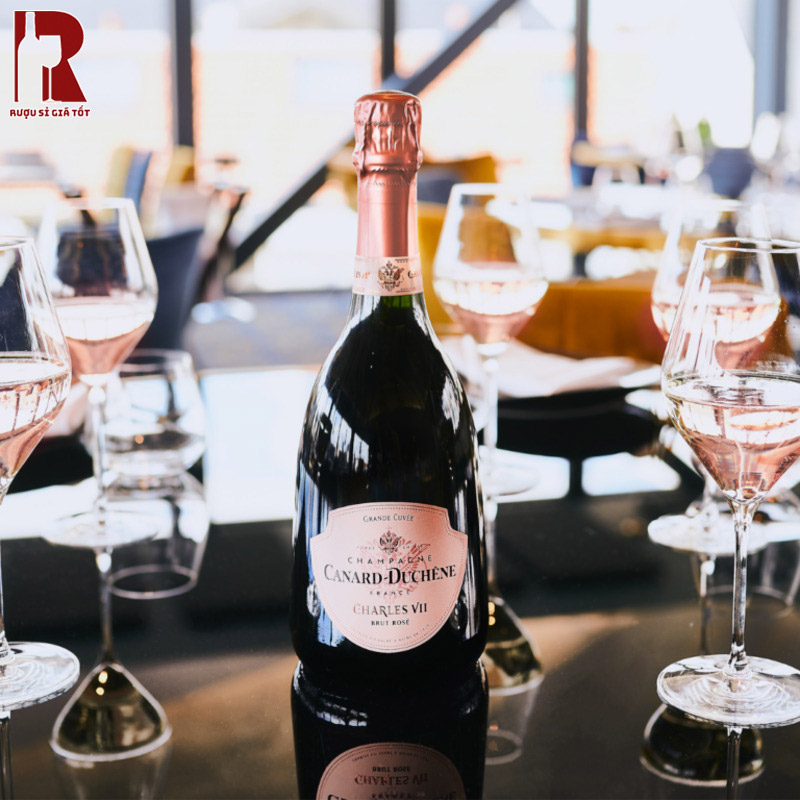 Champagne Hồng Canard Duchene Charles VII Rose nhập khẩu chính hãng giá rẻ