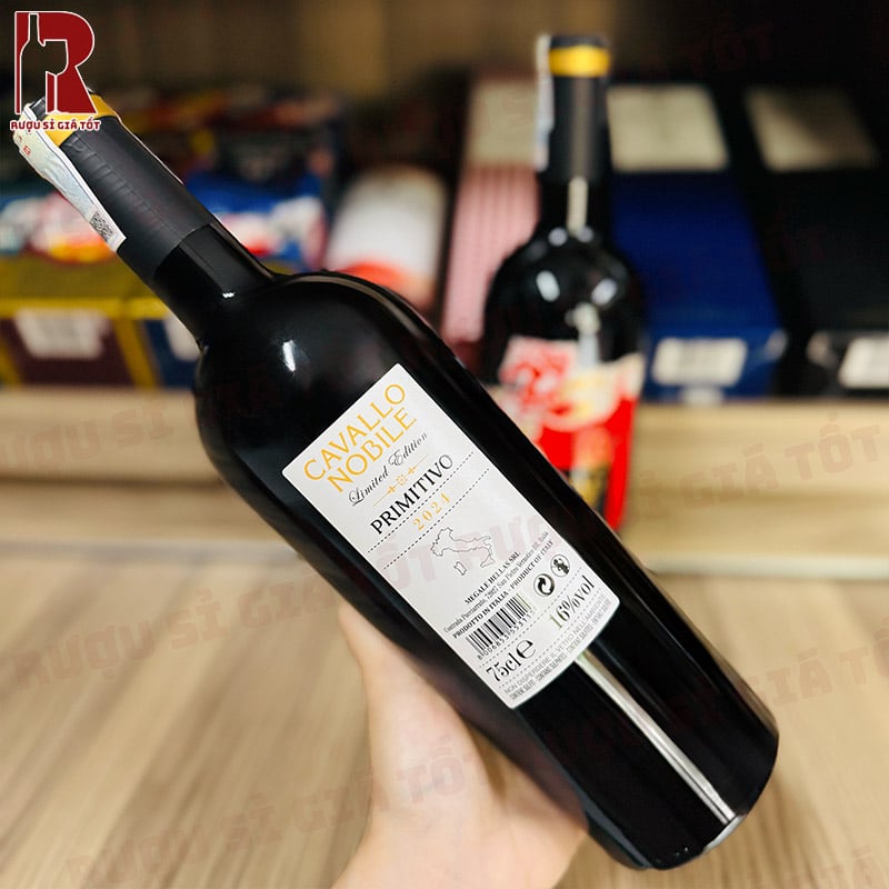 Mua rượu vang Cavallo Nobile Primitivo Limited Edition chính hãng