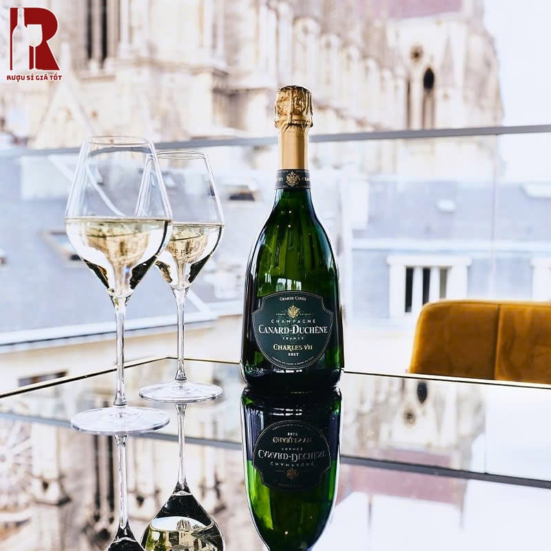 Mua Champagne Canard Duchene Charles VII Blanc De Noirs Tại Tp.HCM