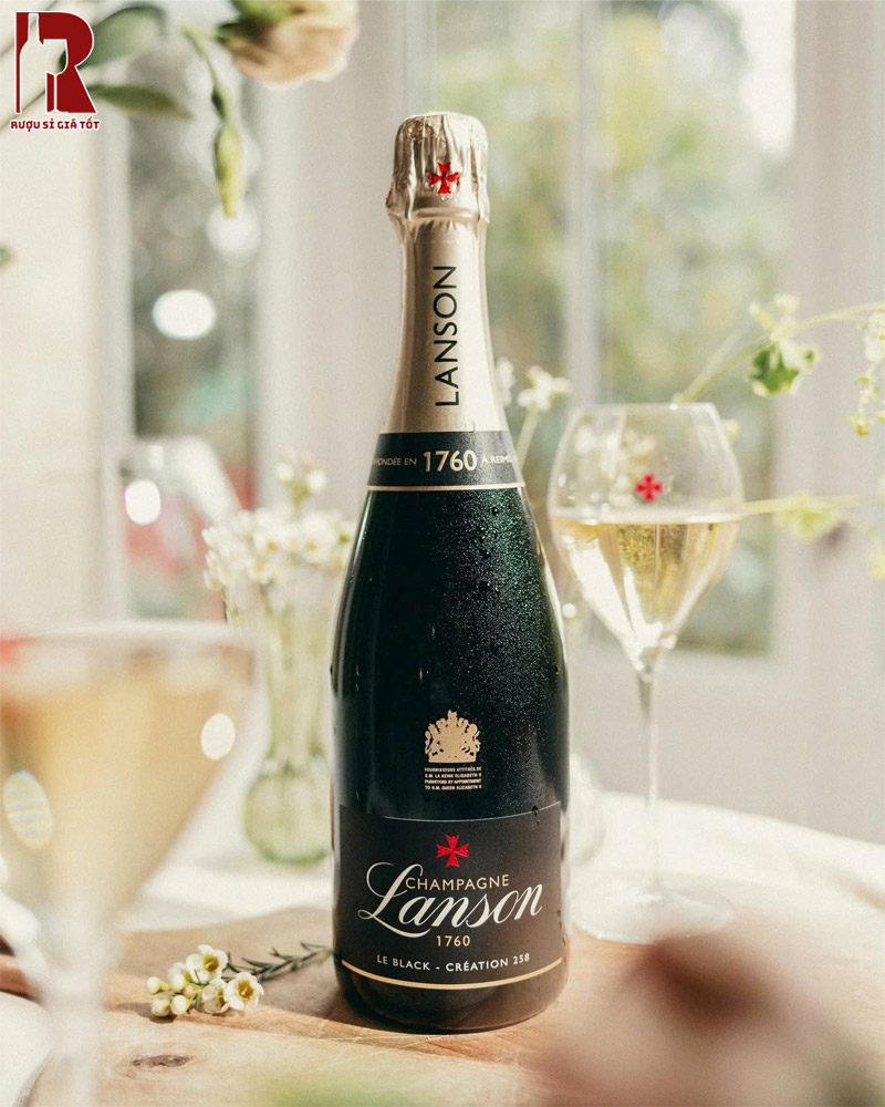 Mua Champagne Lanson Đáng Tin Cậy Ở Việt Nam