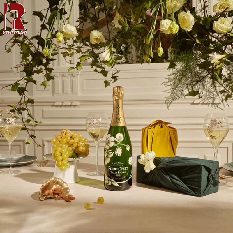 Mua Champagne Perrier Jouet Belle Epoque Blanc