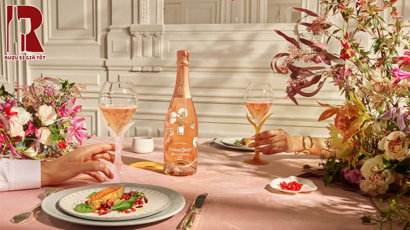 Giá Champagne Perrier Jouet Belle Epoque Rose Hiện Nay