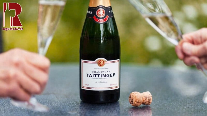 Champagne Taittinger Brut Reserve Giá Tham Khảo