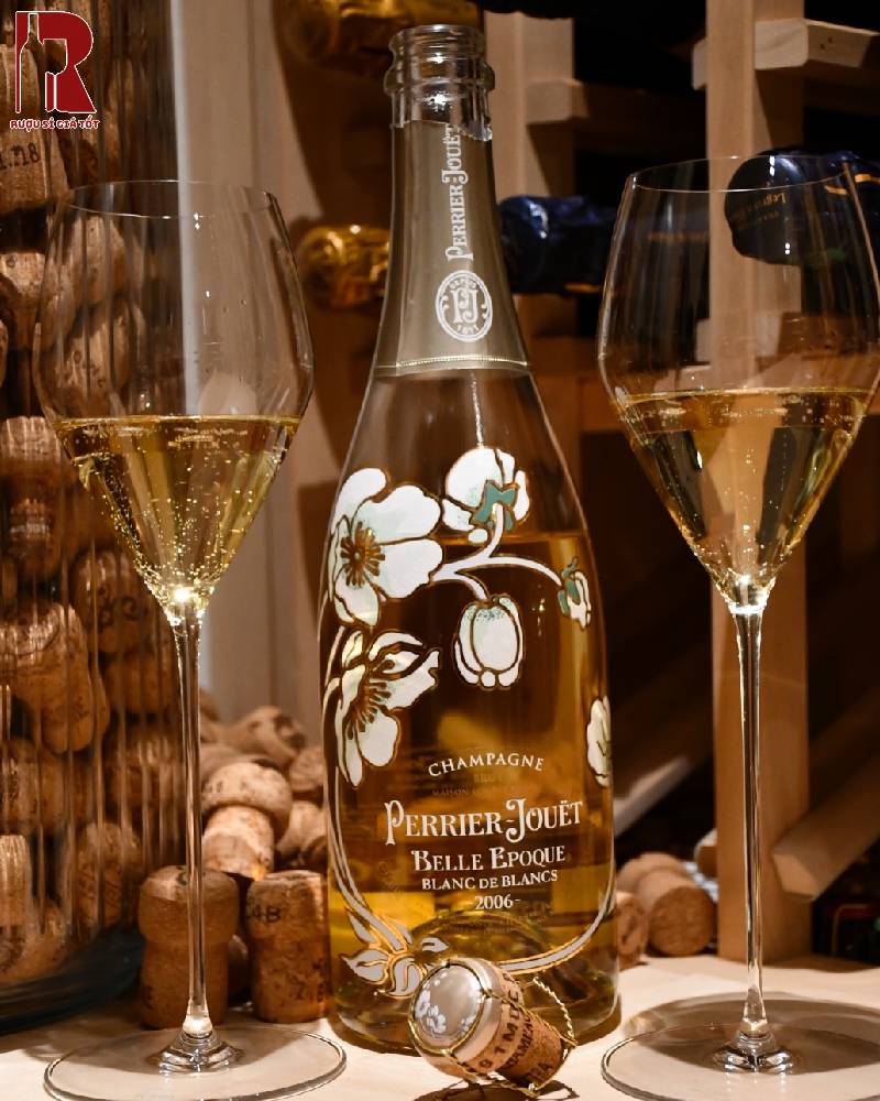 Rượu Champagne Perrier Jouet Belle Epoque Blanc Lighted
