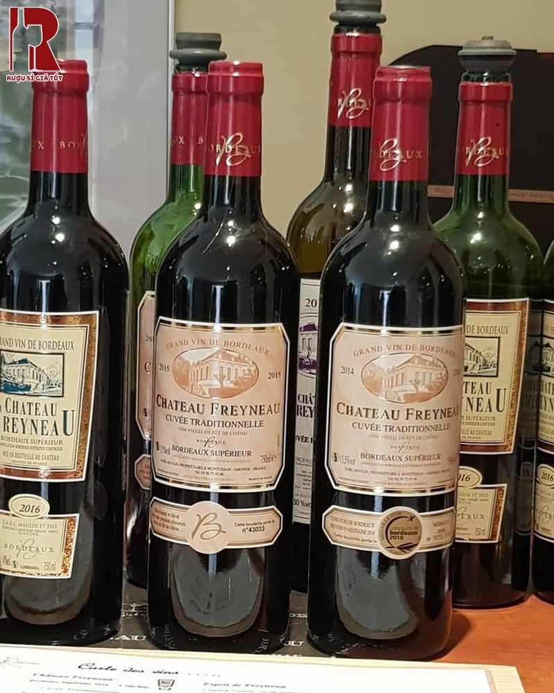 Giá Rượu Chateau Freyneau