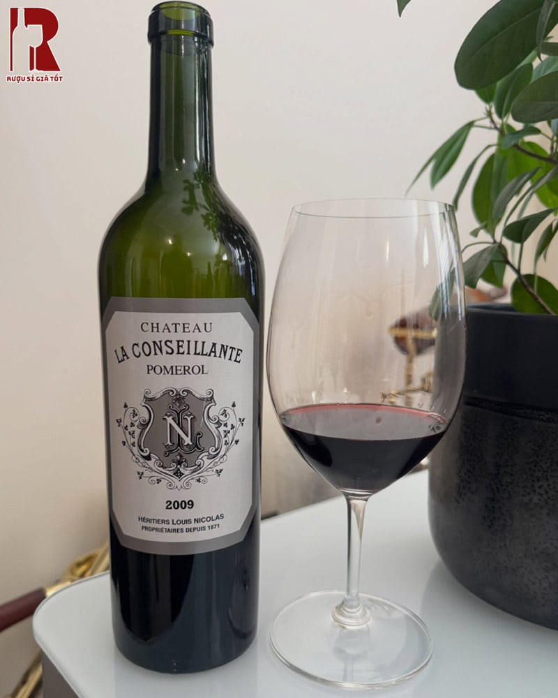 Rượu Chateau La Conseillante Pomerol Giá Tốt