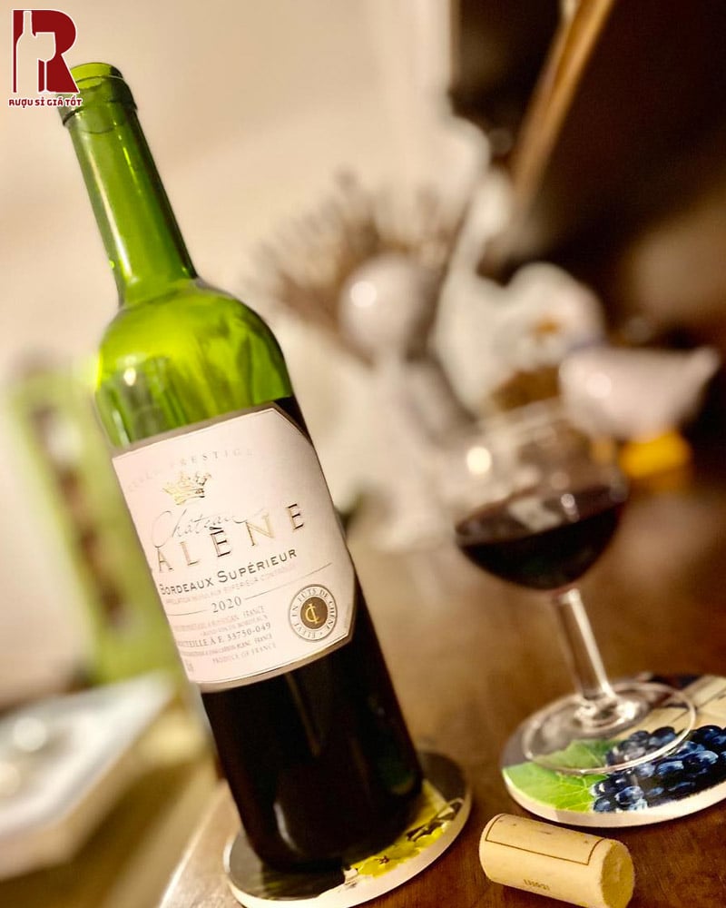 Thưởng Thức Chateau Lalene Bordeaux Superior