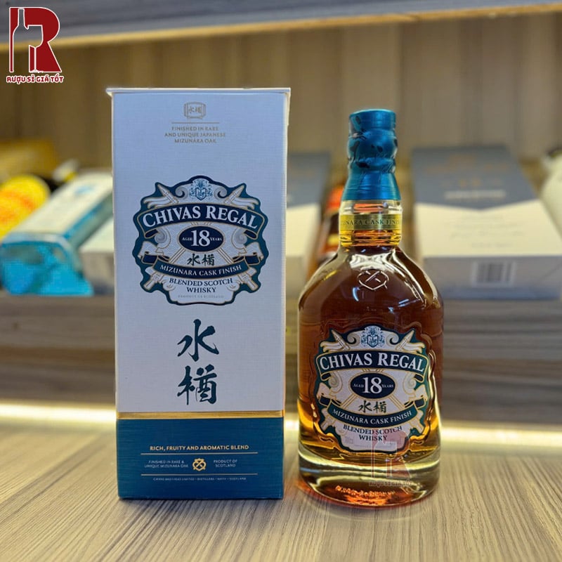 Chivas Regal 18 Mizunara - Trắng